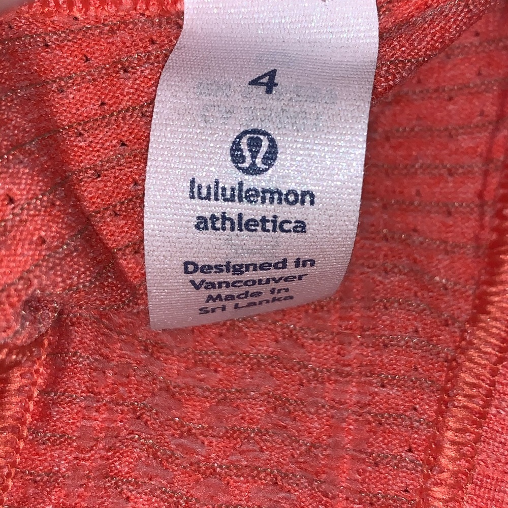 Lululemon tank
